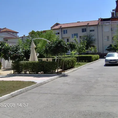 Bravo Aparthotel