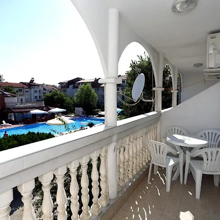 Aparthotel Bravo Sunny Beach