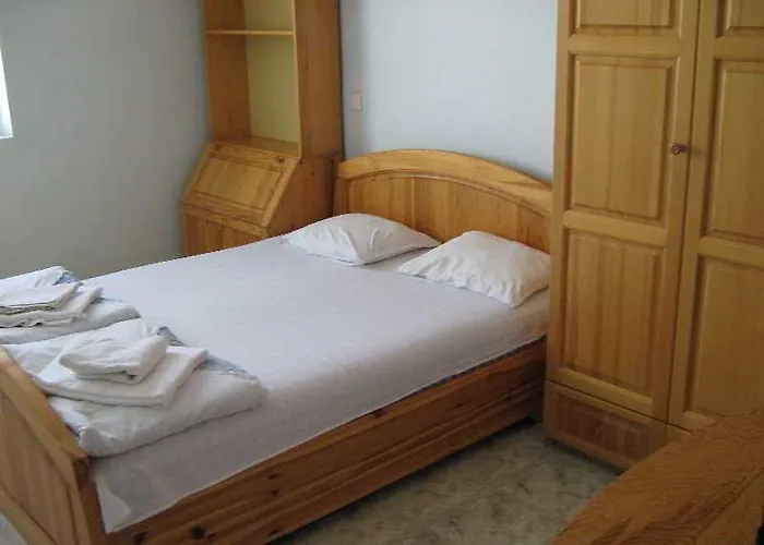 Апартхотел Bravo