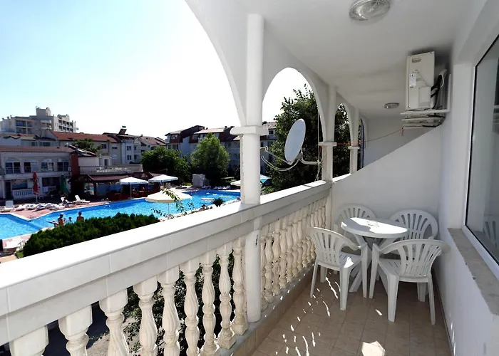 Aparthotel Bravo Sluneční pobřeží