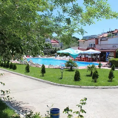 Bravo Apartmanhotel